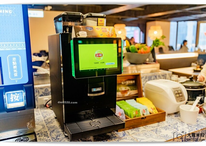 肉多多新品牌,火鍋吃到飽498元起,饌和牛台北旗艦店,土石流和牛泡芙/和牛手卷現作無限吃,加購499元再享日本A5和牛桌邊炙燒!饌和牛吃到飽菜單價位,台北和牛吃到飽推薦,台北城中區美食, - 大胃米粒