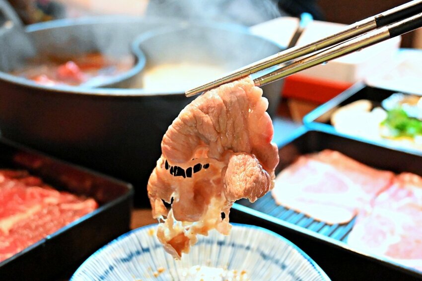 北車必吃美食｜饌和牛台北旗艦店｜超狂和牛火鍋吃到飽只要638