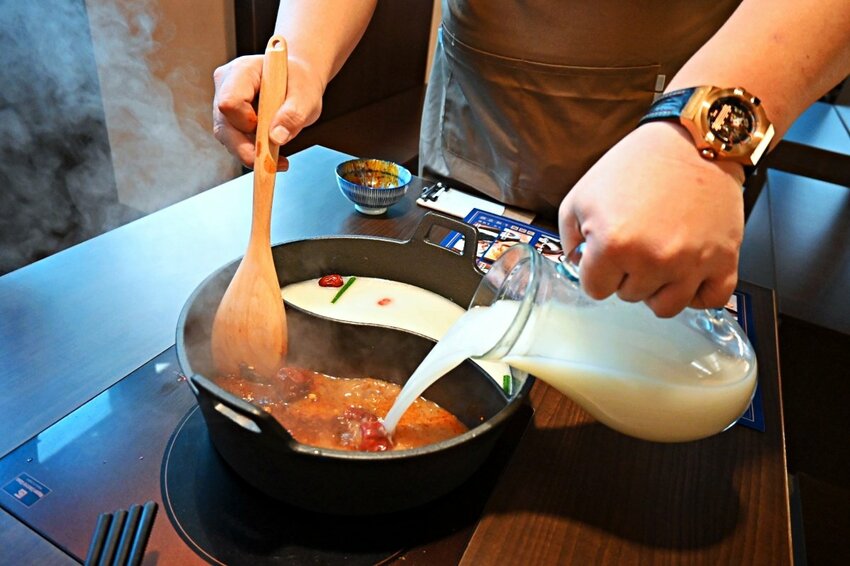 北車必吃美食｜饌和牛台北旗艦店｜超狂和牛火鍋吃到飽只要638