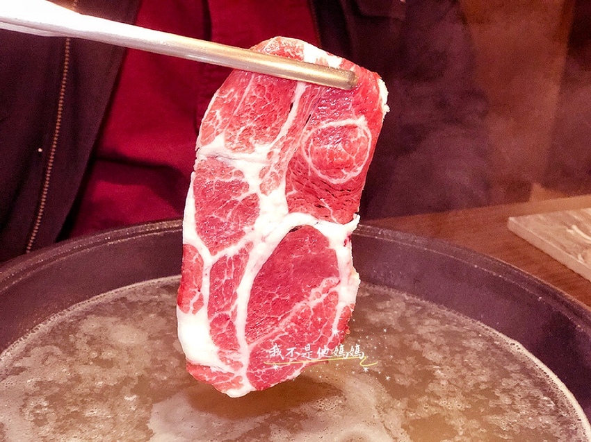 日本鹿兒島A5黑毛和牛,台北城隍廟美食,重慶南路城隍廟,城中市場美食,228公園,228公園美食,台北日本A5和牛推薦,日本A5和牛吃到飽