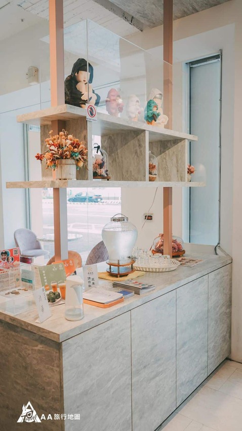 壺豆花 一進門的吧台