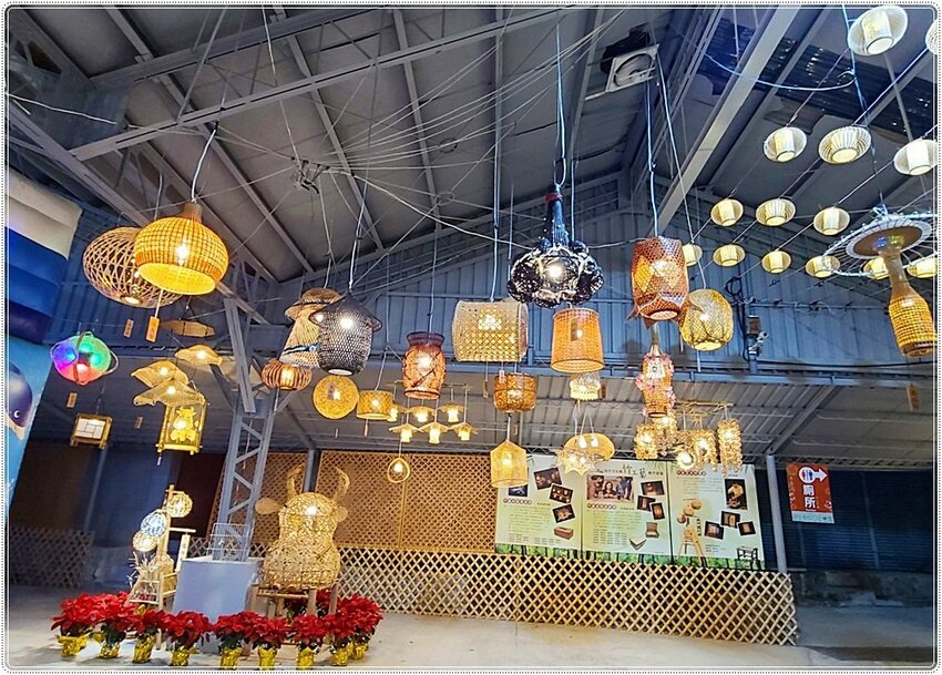 2021竹山燈會║牛舞花竹藝燈會,結合老街小吃美食、伴手禮、花海景點大搜羅,IG打卡必去景點,讓你一天走不完!