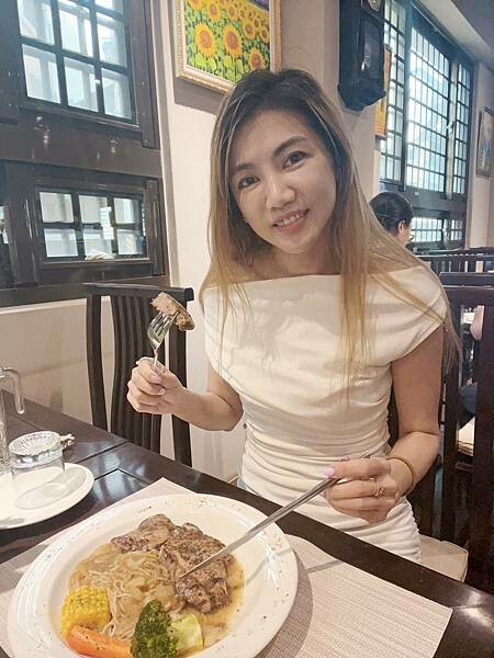 新竹美食【食記】國寶級復古慢活的生活型態～藝享屋提供輕食的健