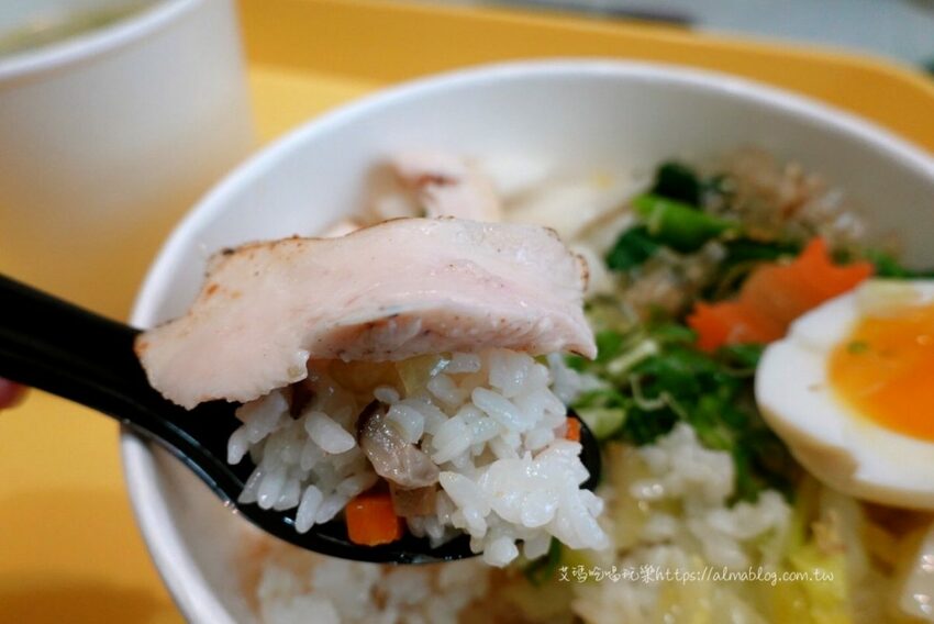 〖濟善老麵〗萬華艋舺大道4.3顆星好評店!唯一分店在桃園.平日中午限定“野菜炊飯弁当”100元 - 艾瑪▪ 享受吃喝玩樂札記