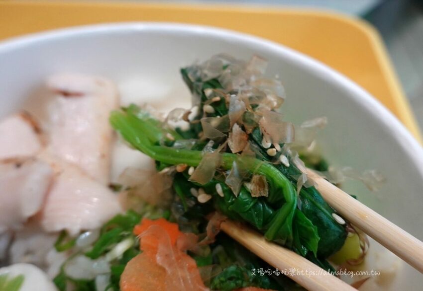 〖濟善老麵〗萬華艋舺大道4.3顆星好評店!唯一分店在桃園.平日中午限定“野菜炊飯弁当”100元 - 艾瑪▪ 享受吃喝玩樂札記