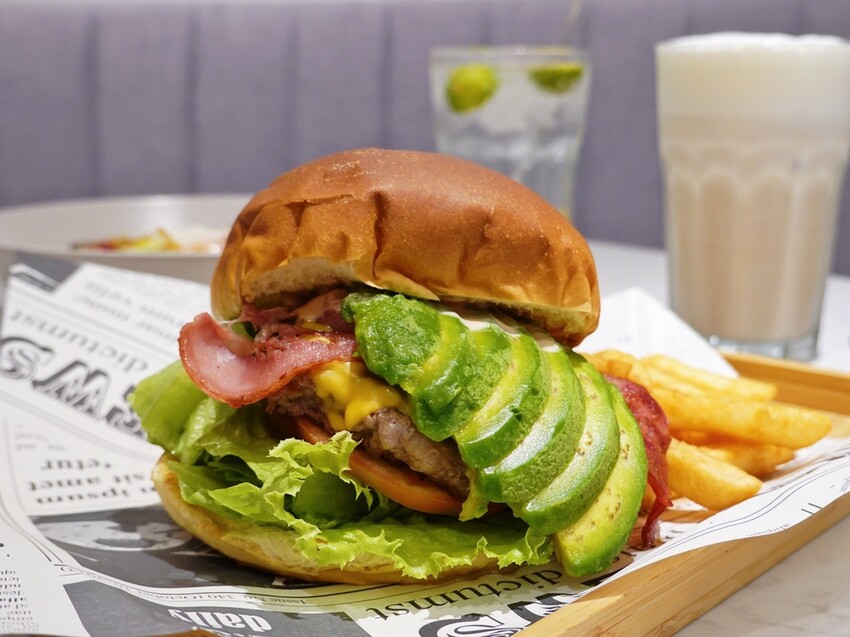 台北松山—THE AP SECOND|手工現打漢堡肉紮實多汁 美式家庭風格餐廳|民生社區、三民路