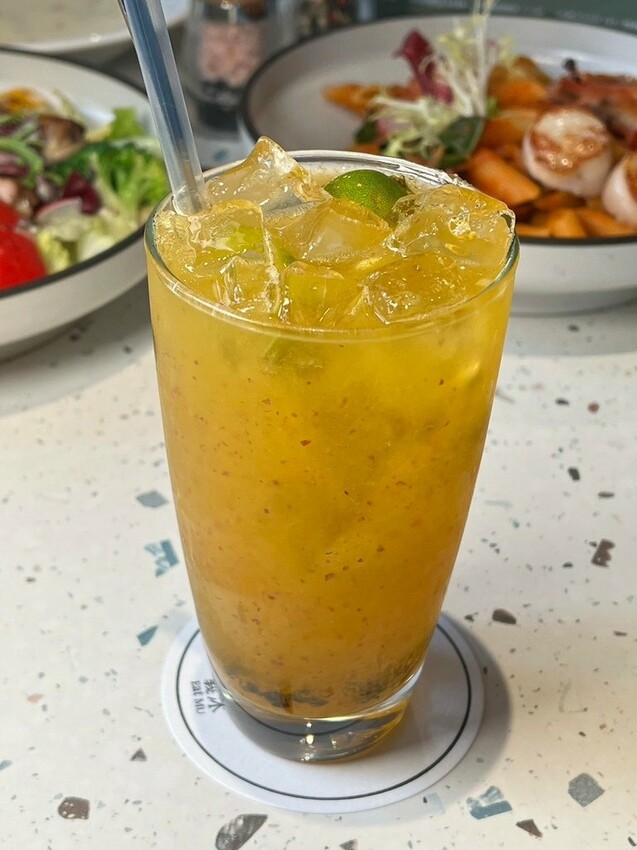 （中壢美食）義沐中壢中美店～蕃茄海鮮義大利麵、黑松露蕃茄野菇