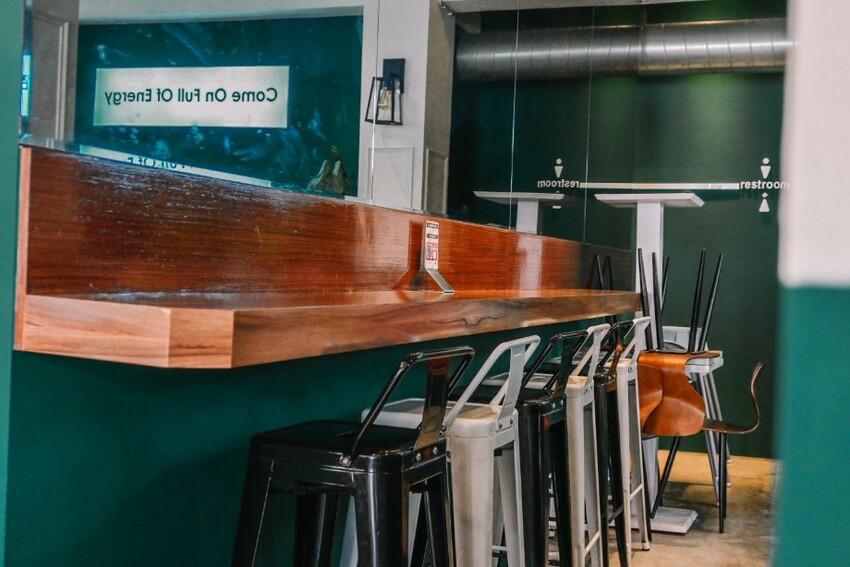 評價4星，超平價中西式早午餐，推美式狂想系列套餐組合價都是89元還附飲品與薯餅或薯泥！