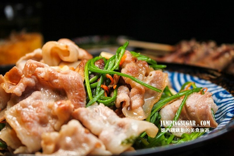 【台北中山區】筑紫日式串燒居酒屋 | 比熱炒還划算的台北居酒屋 ! 串燒只要銅板價,下酒菜不超過兩百元 @凱西跳跳糖の美食旅遊