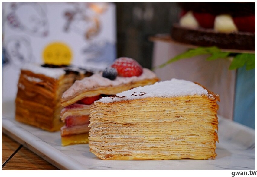 台南超人氣千層進軍逢甲啦!草莓季推出新口味,每月還有限定超值組~