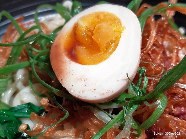 「初面-北投石牌店」(Beef noodle & radish with chicken soup )， Taipei, Taiwan, SJKen, Dec 30, 2021