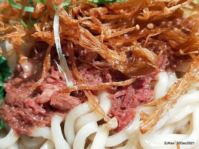 「初面-北投石牌店」(Beef noodle & radish with chicken soup )， Taipei, Taiwan, SJKen, Dec 30, 2021