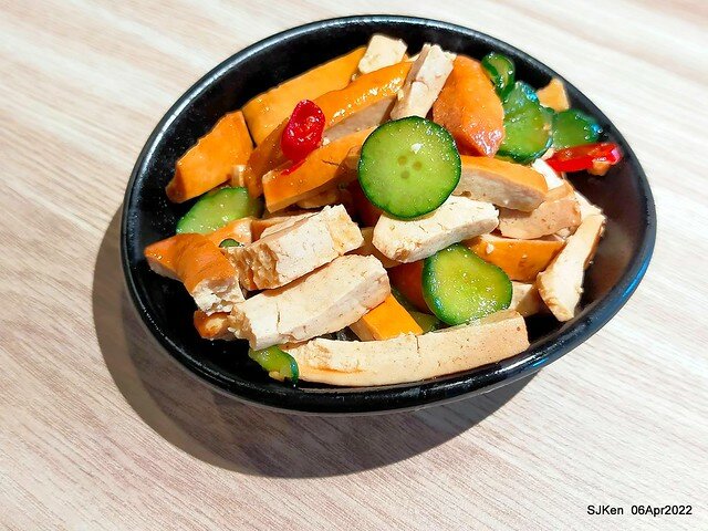 六訪五訪「初面-北投石牌店」(Tomato beef noodle & chili source )， Taipei, Taiwan, SJKen, Apr 6, 2022