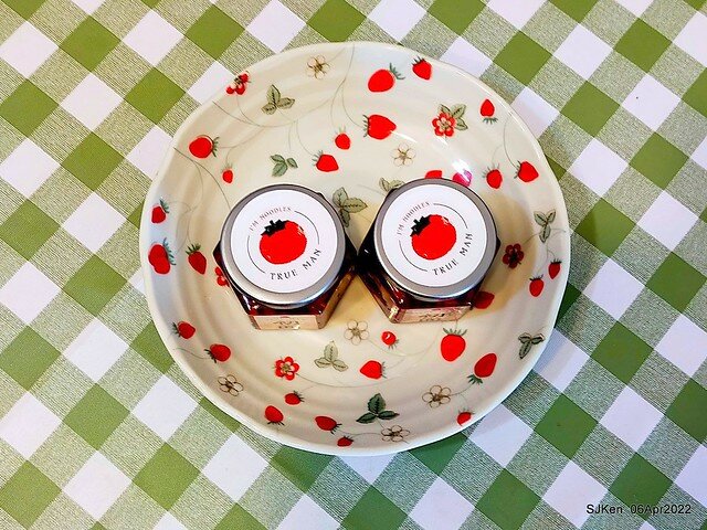 六訪五訪「初面-北投石牌店」(Tomato beef noodle & chili source )， Taipei, Taiwan, SJKen, Apr 6, 2022