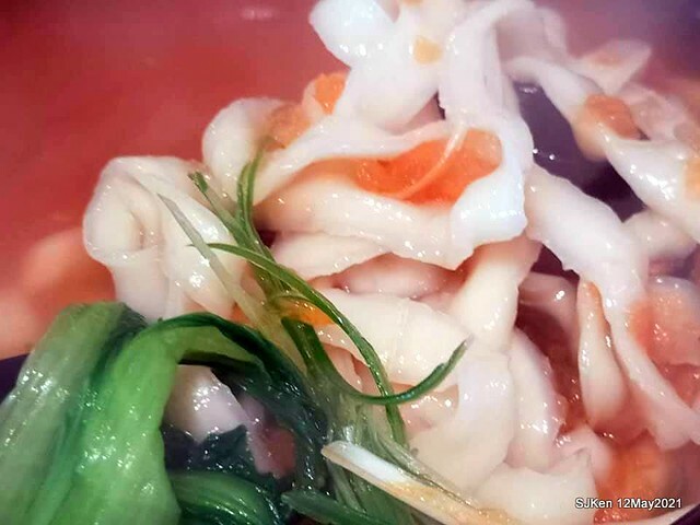 「初面-北投石牌店」(Fried Chicken with Shrimp & tomato soup noodle)， Taipei, Taiwan, SJKen, May 12, 2021