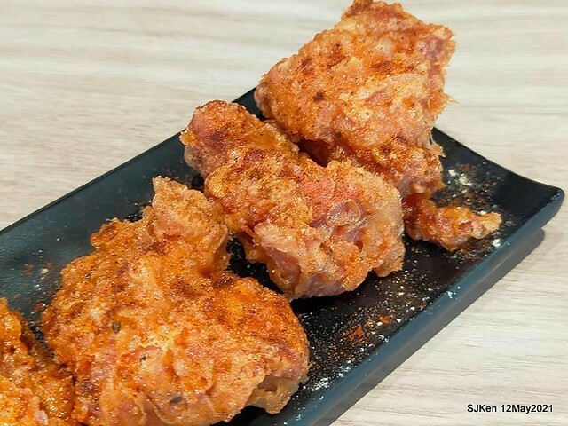 「初面-北投石牌店」(Fried Chicken with Shrimp & tomato soup noodle)， Taipei, Taiwan, SJKen, May 12, 2021