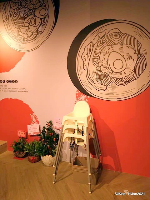 Beef noodle , Meat sauce French fries, 