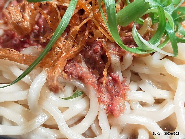 「初面-北投石牌店」(Beef noodle & radish with chicken soup )， Taipei, Taiwan, SJKen, Dec 30, 2021