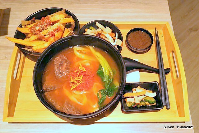 Beef noodle , Meat sauce French fries, 