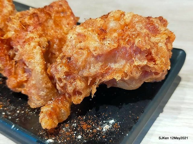 「初面-北投石牌店」(Fried Chicken with Shrimp & tomato soup noodle)， Taipei, Taiwan, SJKen, May 12, 2021