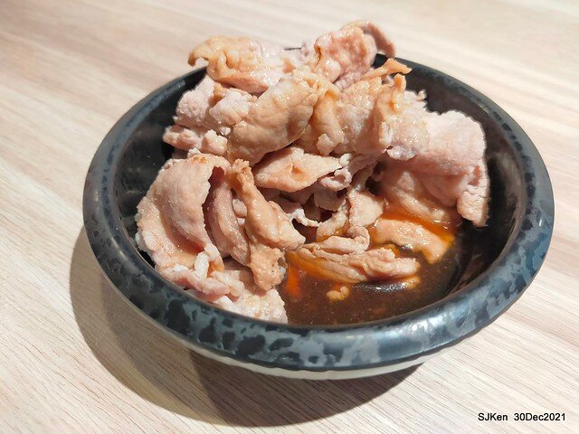 「初面-北投石牌店」(Beef noodle & radish with chicken soup )， Taipei, Taiwan, SJKen, Dec 30, 2021