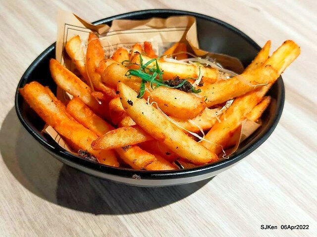 六訪五訪「初面-北投石牌店」(Tomato beef noodle & chili source )， Taipei, Taiwan, SJKen, Apr 6, 2022