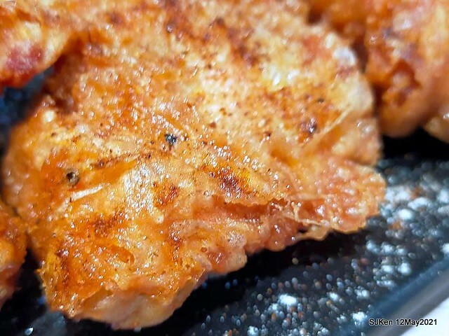 「初面-北投石牌店」(Fried Chicken with Shrimp & tomato soup noodle)， Taipei, Taiwan, SJKen, May 12, 2021