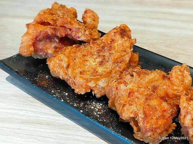 「初面-北投石牌店」(Fried Chicken with Shrimp & tomato soup noodle)， Taipei, Taiwan, SJKen, May 12, 2021