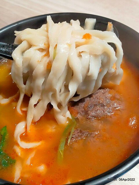 六訪五訪「初面-北投石牌店」(Tomato beef noodle & chili source )， Taipei, Taiwan, SJKen, Apr 6, 2022