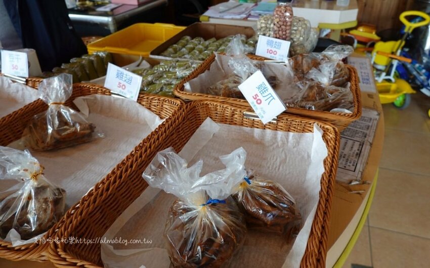 民宿賣滷味人氣還超高?遊客來山區買伴手禮.茶燻蛋一買就是10盒以上 - 艾瑪▪ 享受吃喝玩樂札記