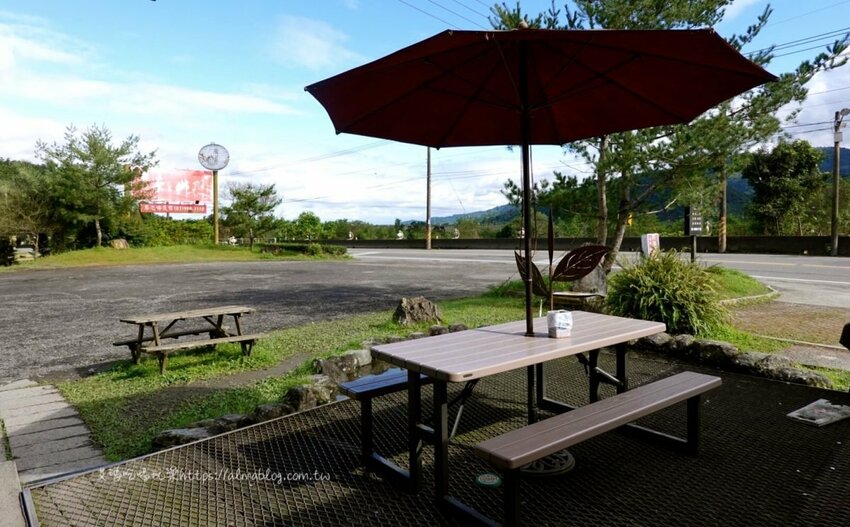 民宿賣滷味人氣還超高?遊客來山區買伴手禮.茶燻蛋一買就是10盒以上 - 艾瑪▪ 享受吃喝玩樂札記