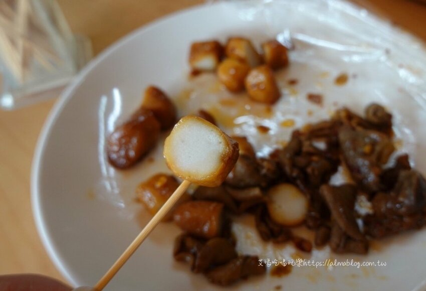 民宿賣滷味人氣還超高?遊客來山區買伴手禮.茶燻蛋一買就是10盒以上 - 艾瑪▪ 享受吃喝玩樂札記