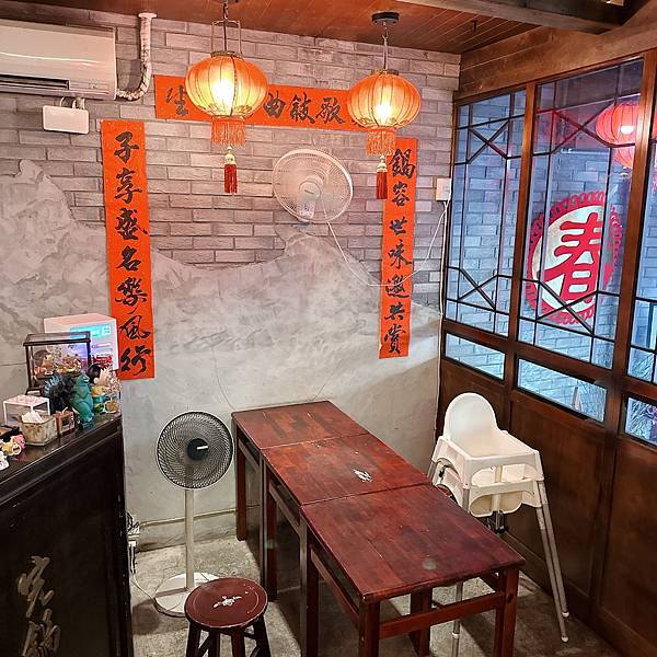 東區大巨蛋完鍋子熱炒 ! 150道菜任選把選擇障礙一秒解開，輕鬆滿足所有人的胃口~