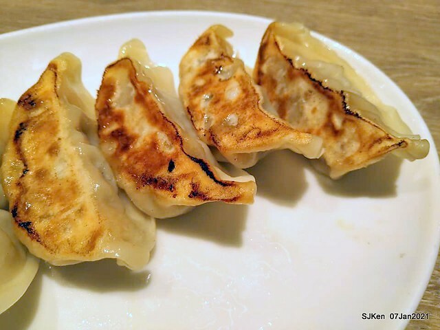Dumpling & Combination Ankaka Ramen at Japanese dumpling & noodle store 「餃子の王將—台灣直營3號店(台北統一時代店)」, Taipei, Taiwan, SJKen, Jan 7, 2021.