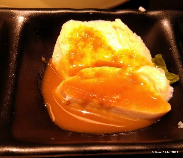 Dumpling & Combination Ankaka Ramen at Japanese dumpling & noodle store 「餃子の王將—台灣直營3號店(台北統一時代店)」, Taipei, Taiwan, SJKen, Jan 7, 2021.