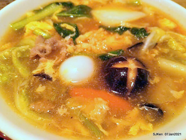 Dumpling & Combination Ankaka Ramen at Japanese dumpling & noodle store 「餃子の王將—台灣直營3號店(台北統一時代店)」, Taipei, Taiwan, SJKen, Jan 7, 2021.