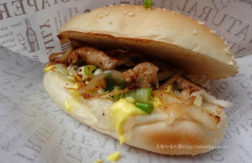 街邊鐵板料理!超銷魂的沙威瑪.爆炸起司骰子牛.大份量去骨雞腿排+鐵板麵 - 艾瑪▪ 享受吃喝玩樂札記