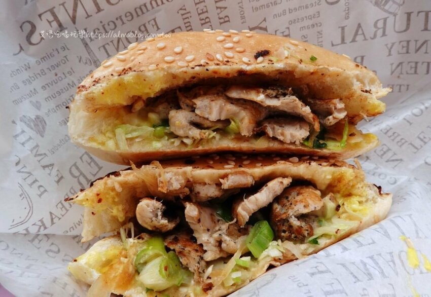 街邊鐵板料理!超銷魂的沙威瑪.爆炸起司骰子牛.大份量去骨雞腿排+鐵板麵 - 艾瑪▪ 享受吃喝玩樂札記