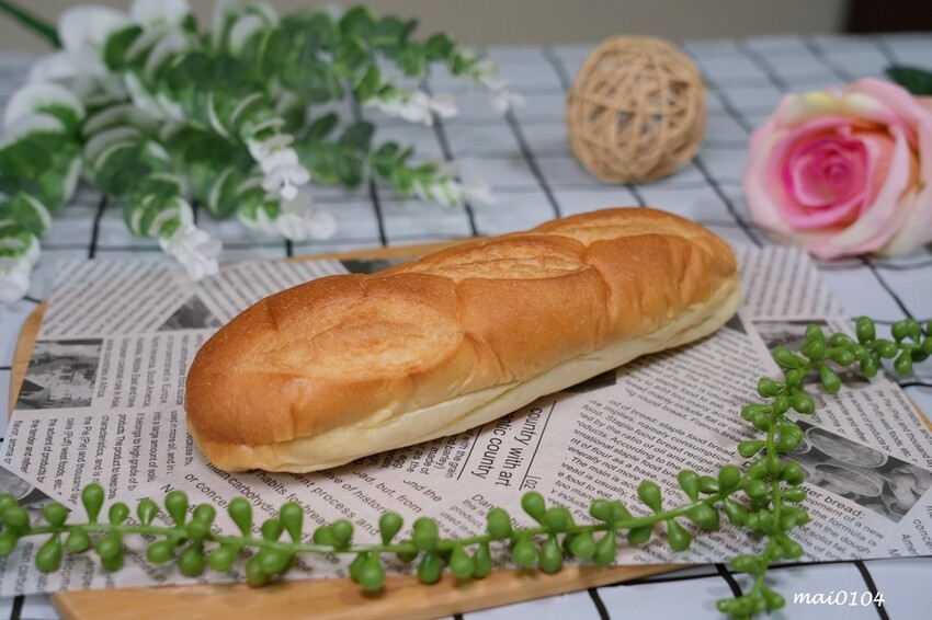 新北蘆洲美食|謙謙烘焙~菠蘿麵包買一送一,另推出各式中秋月餅,現場購買或是預訂皆可