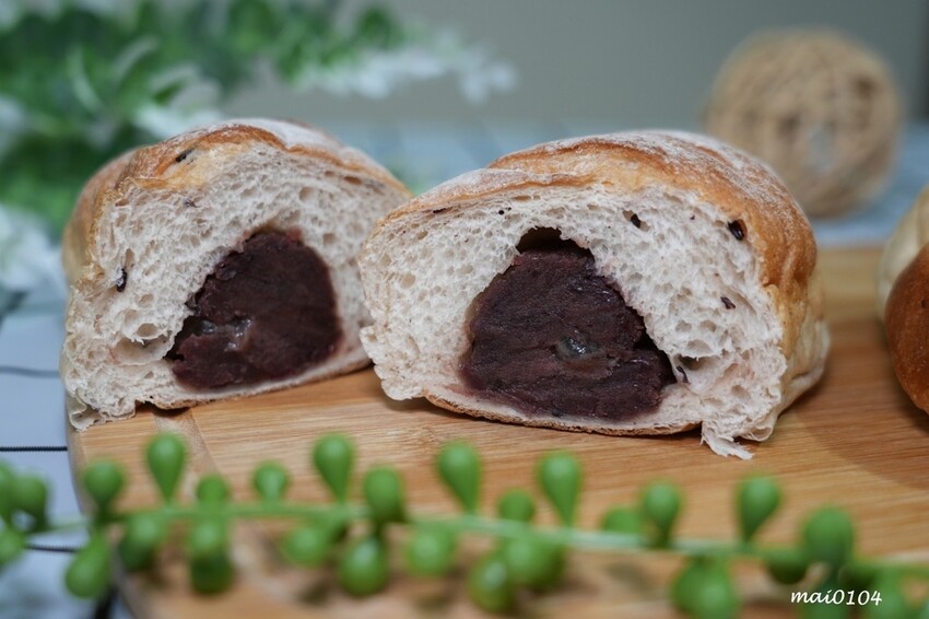 新北蘆洲美食|謙謙烘焙~菠蘿麵包買一送一,另推出各式中秋月餅,現場購買或是預訂皆可