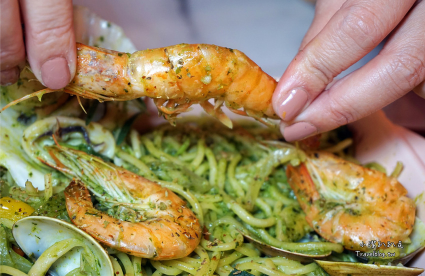 彰化美食|歲月靜好:少女心大噴發!粉紅控必訪夢幻咖啡廳IG人氣打卡點! - 小潔趴趴走旅遊札記