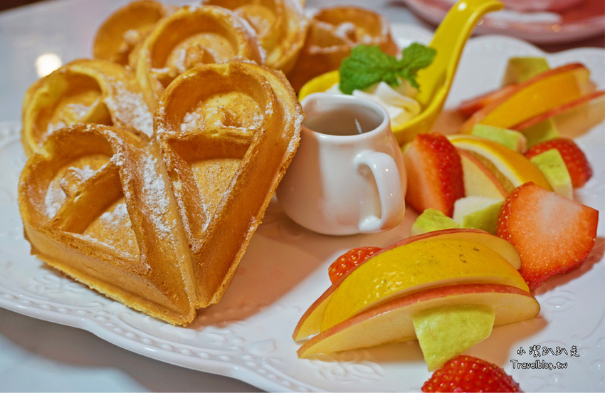 彰化美食|歲月靜好:少女心大噴發!粉紅控必訪夢幻咖啡廳IG人氣打卡點! - 小潔趴趴走旅遊札記