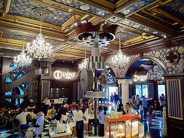 54258095_1985018751608565_6284775483313750016_n