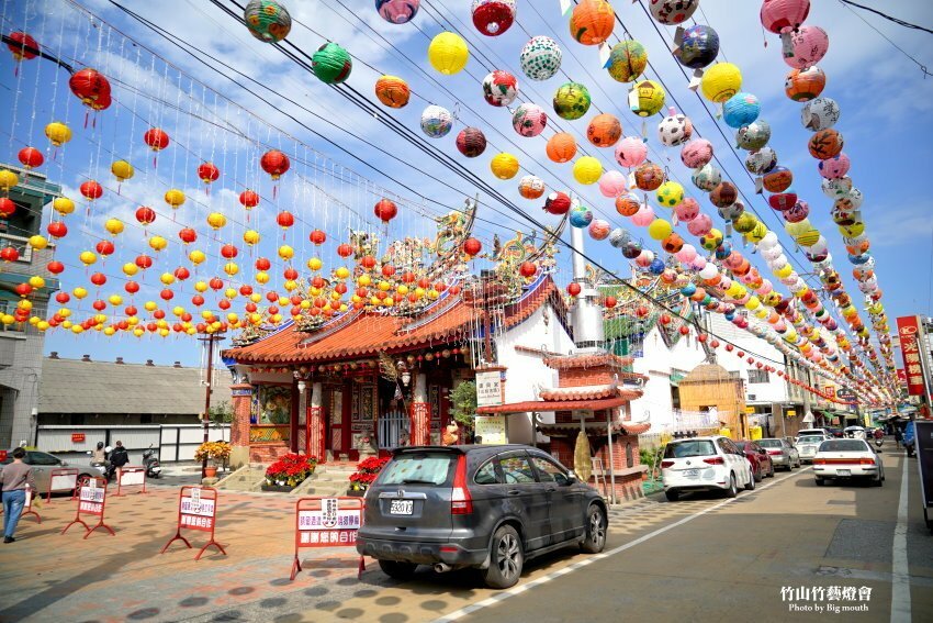 【2021竹山燈會】逛街美食地圖+拍照攻略(含小吃、伴手禮、停車場等)!