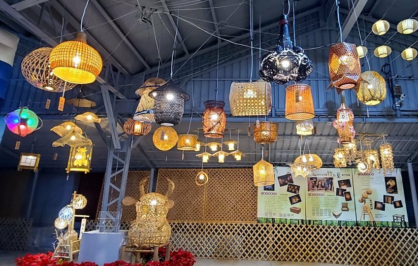 【2021竹山燈會】逛街美食地圖+拍照攻略(含小吃、伴手禮、停車場等)!