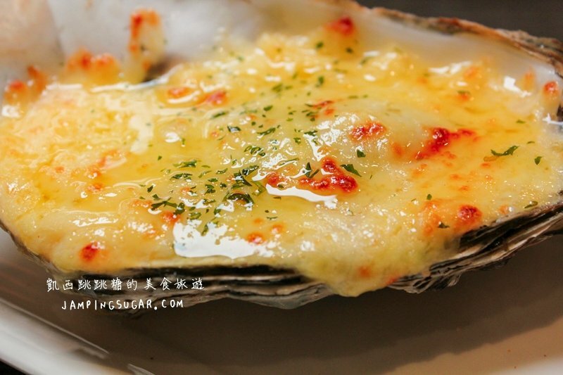 台北食記-專獵牛排福德店 | 台北平價牛排推薦 ! 一客牛排最低只要149元,附香蒜麵包、玉米濃湯及可樂飲料 @凱西跳跳糖の美食旅遊