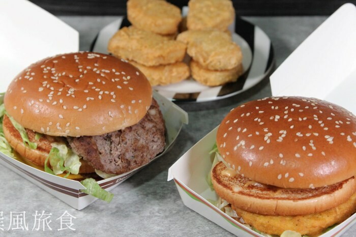 台北市中山區麥當勞「板烤雞腿堡(複刻版)」好吃嗎？三色蔬菜絲沒了，醬汁變得很甜