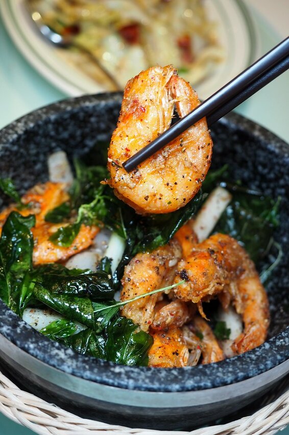 跨菜系中式料理加上好米吃到飽,集結川、台、粵等熱門中式人氣名菜,家族聚會好去處♥時時香SHANN RICE BAR♥