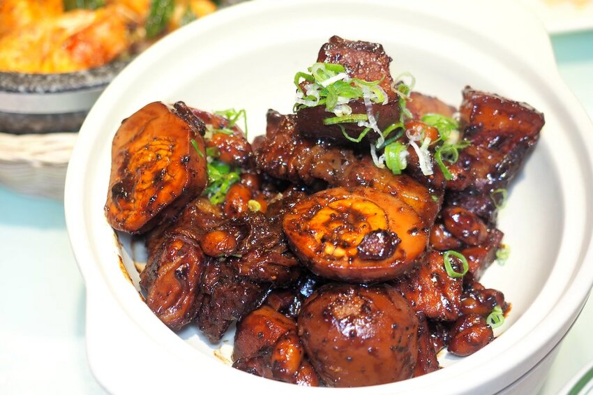 跨菜系中式料理加上好米吃到飽,集結川、台、粵等熱門中式人氣名菜,家族聚會好去處♥時時香SHANN RICE BAR♥