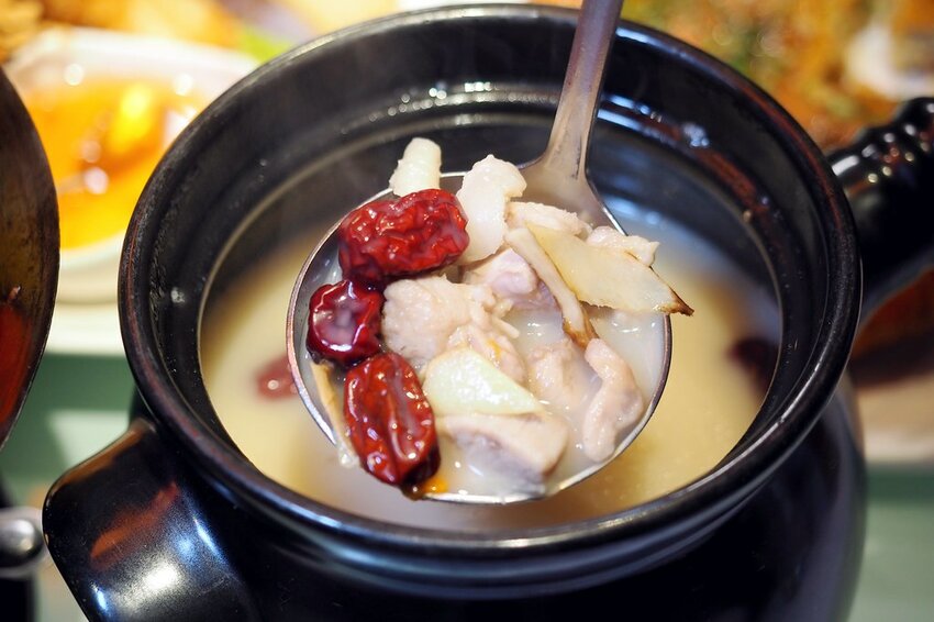 跨菜系中式料理加上好米吃到飽,集結川、台、粵等熱門中式人氣名菜,家族聚會好去處♥時時香SHANN RICE BAR♥